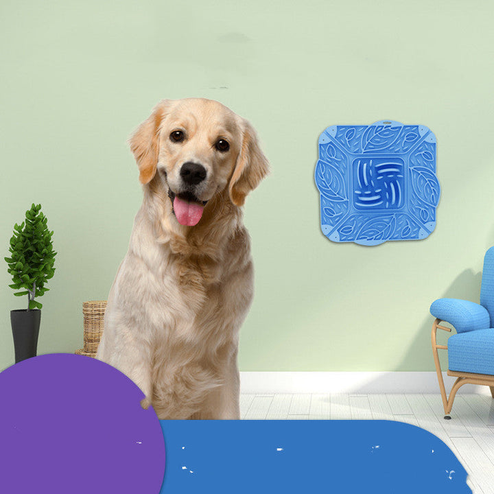 Enhance Your Pet's Mealtime with Our Silicone Foldable Slow Food Mat