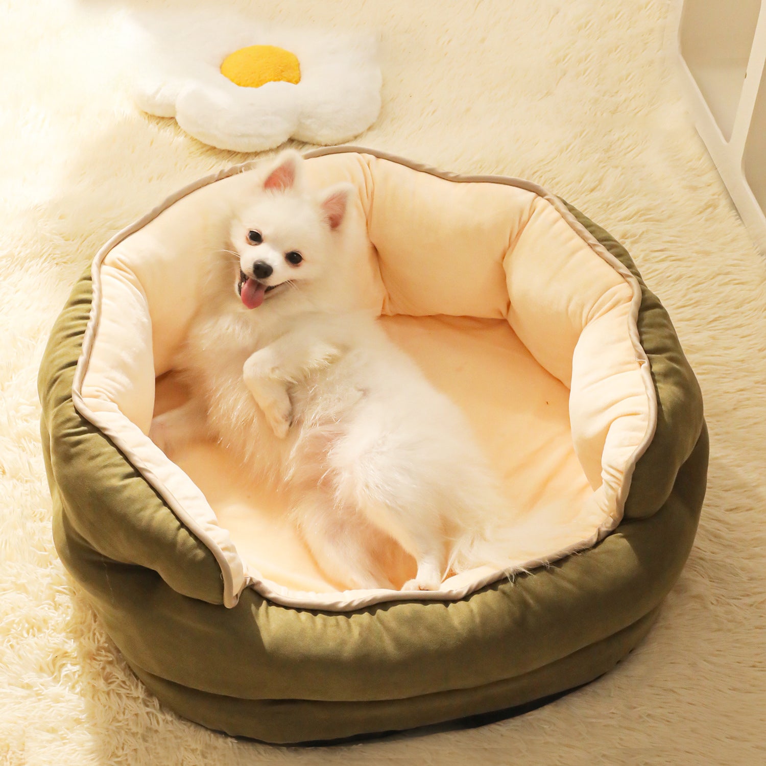 Pet Dog Sofa Bed Provides Warmth